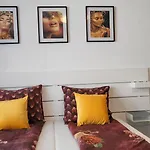 Grosse 3-zimmer Wohnung, Zentrale Lage.