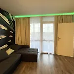 Grosse 3-zimmer Wohnung, Zentrale Lage. *