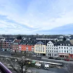 Grosse 3-zimmer Wohnung, Zentrale Lage. Mülheim an der Ruhr