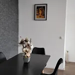 Apartmán Grosse 3-zimmer Wohnung, Zentrale Lage. *