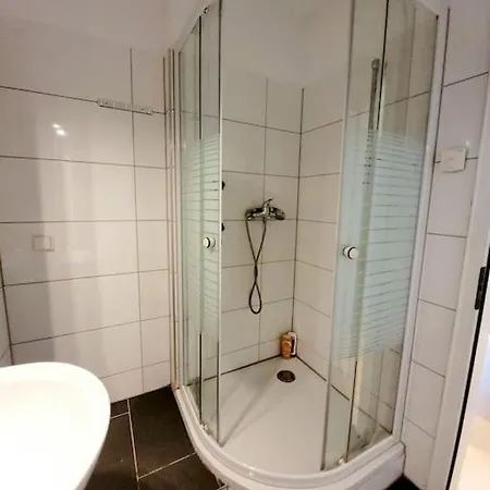 아파트 Grosse 3-zimmer Wohnung, Zentrale Lage. 뮬하임안더루