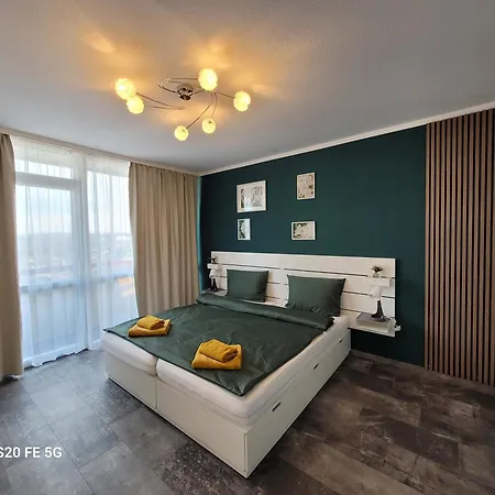 Grosse 3-zimmer Wohnung, Zentrale Lage. * Muelheim an der Ruhr