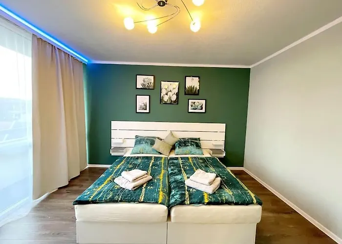 Grosse 3-zimmer Wohnung, Zentrale Lage. Appartement *