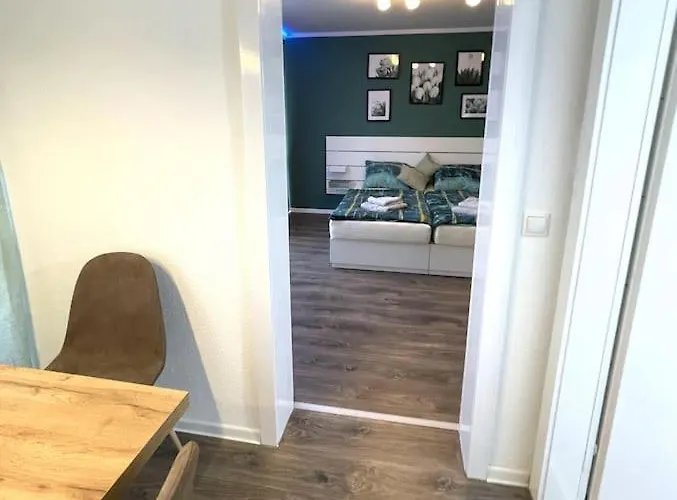 Grosse 3-zimmer Wohnung, Zentrale Lage. Appartement *