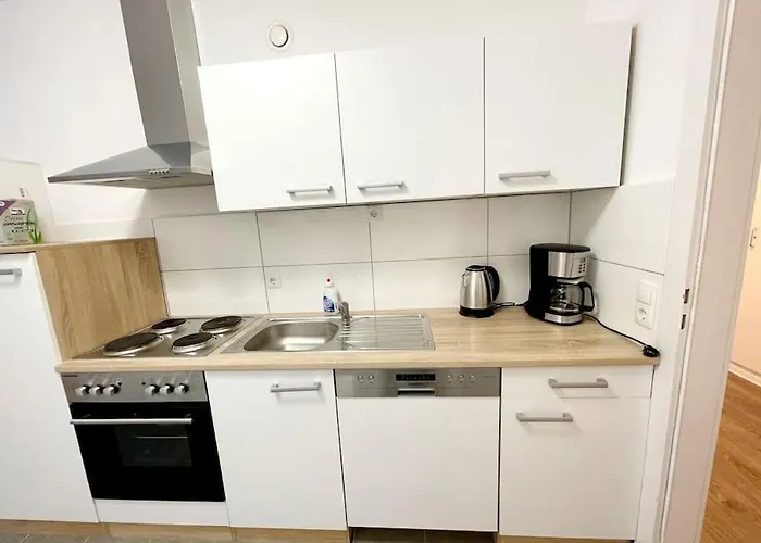 Grosse 3-zimmer Wohnung, Zentrale Lage. Appartement