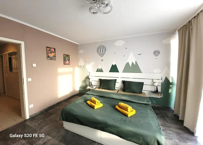 Grosse 3-zimmer Wohnung, Zentrale Lage. *