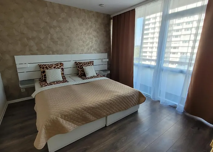 Grosse 3-zimmer Wohnung, Zentrale Lage. Appartement *